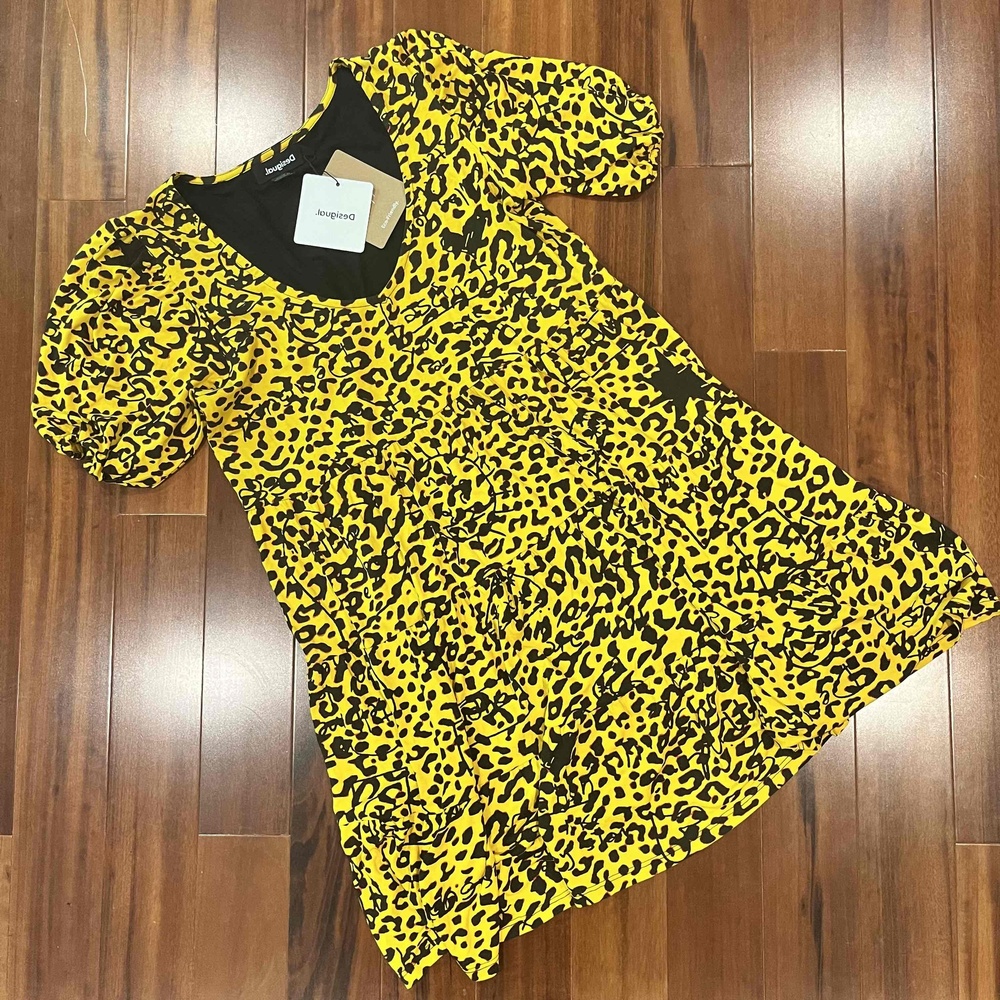 New NWT Desigual Yellow Black Dress Leopard Animal Print Dress A-line Vneck Sz M